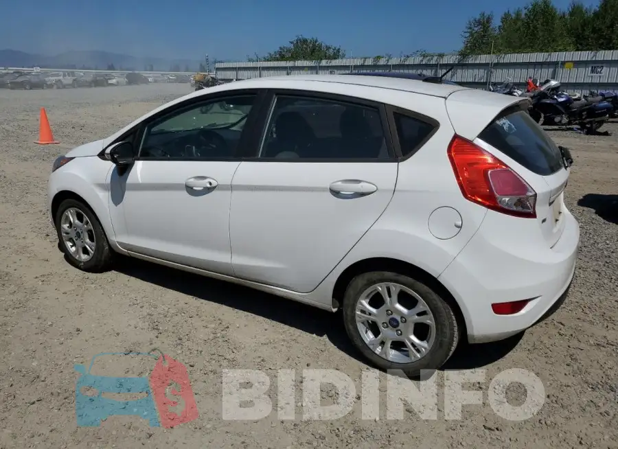 3FADP4EJ3FM172833 Photo# 2
