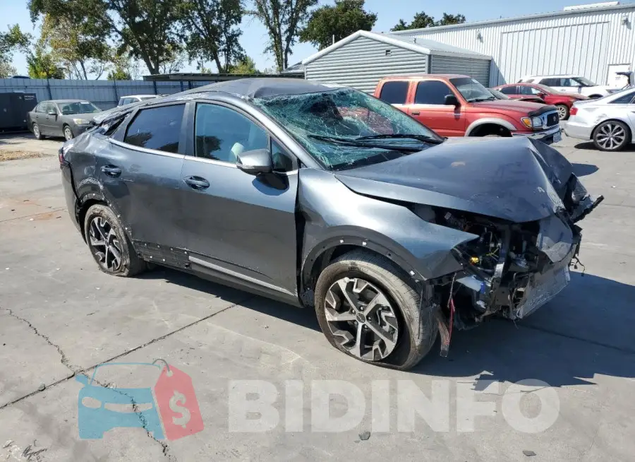 KNDPV3DFXR7252617 Photo# 4