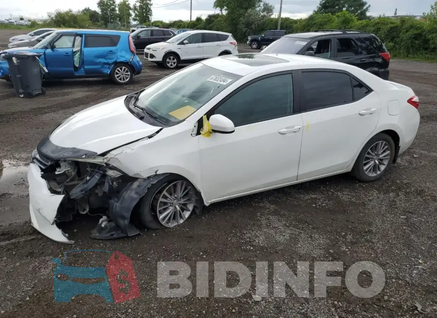 2T1BURHEXFC261118 Photo# 1
