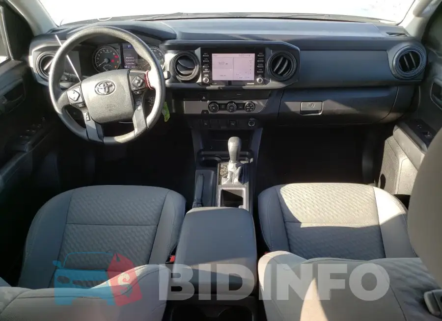 3TYAX5GNXPT079137 Photo# 8