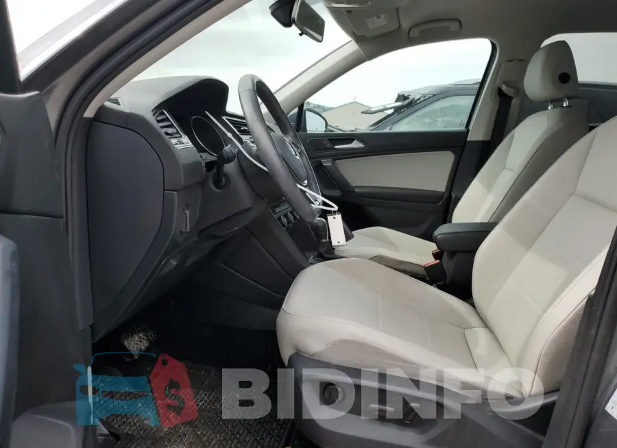 3VV2B7AX7KM106583 Photo# 7