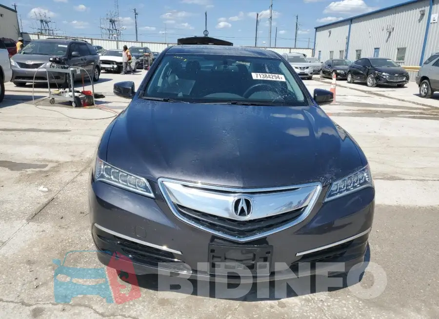 19UUB2F38FA010384 Photo# 5