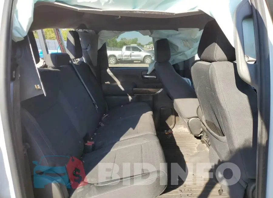 1GT49MEYXNF181738 Photo# 10