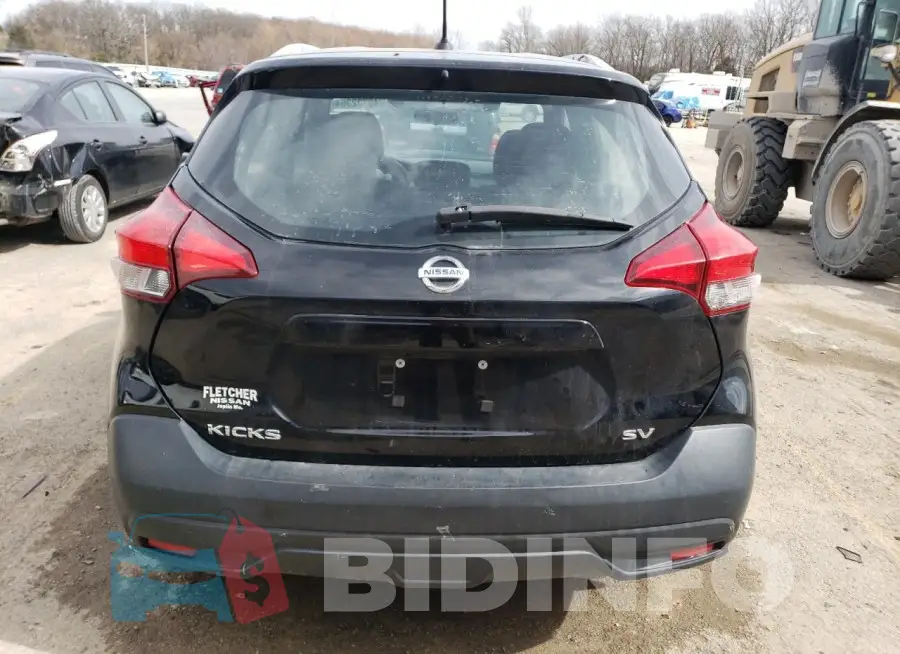 3N1CP5CU9JL532133 Photo# 6
