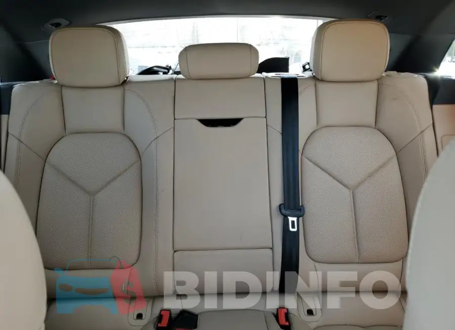 WP1AB2A50LLB32343 Photo# 10
