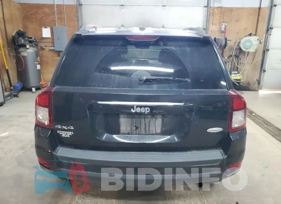 1C4NJDEB2GD757750 Photo# 6