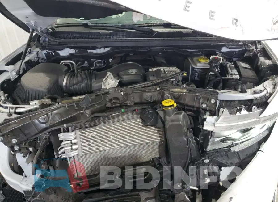 1C4SJVBT7NS141850 Photo# 12