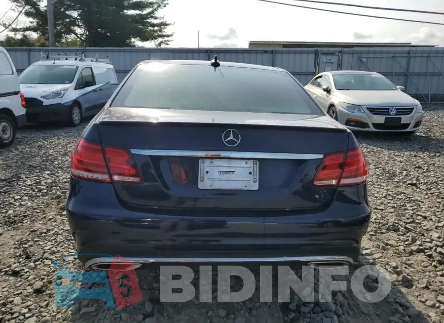 WDDHF8JB6FB131274 Photo# 6