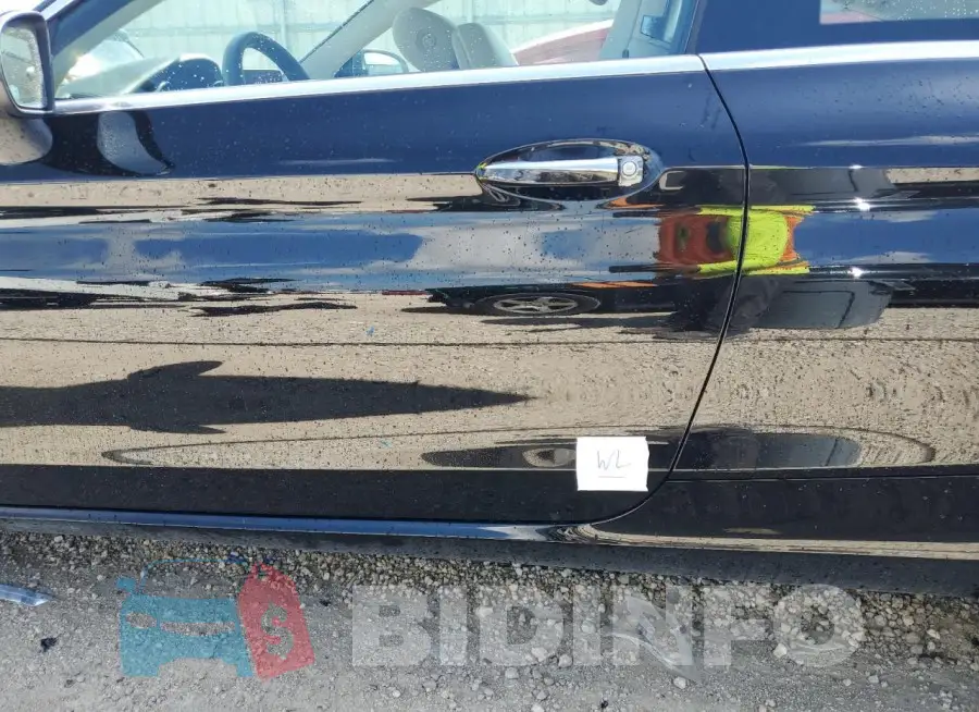 WDDWJ8DB1KF772210 Photo# 12