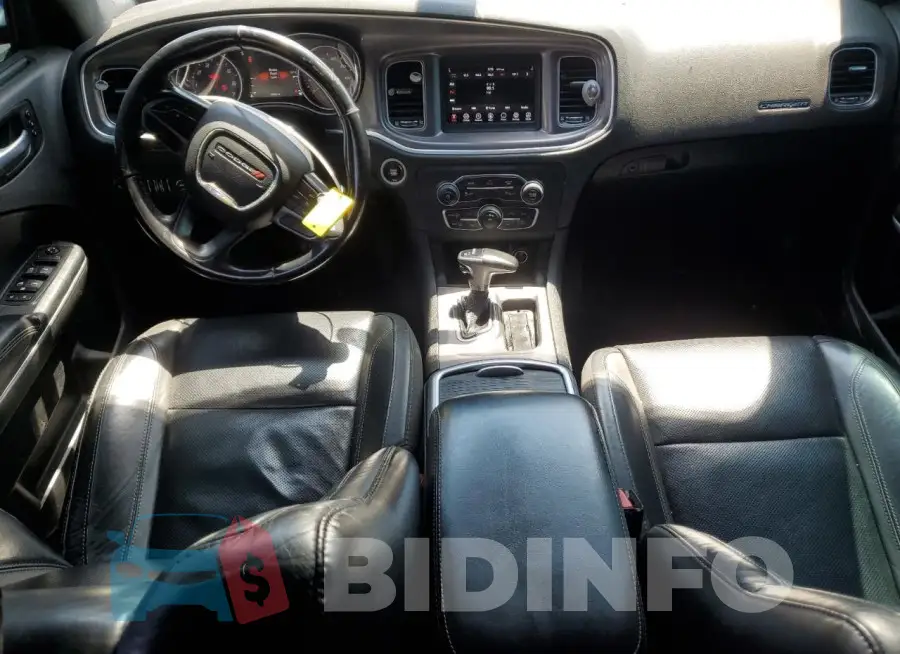 2C3CDXBG3LH125826 Photo# 8