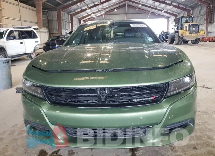 2C3CDXBGXPH681489 Photo# 5