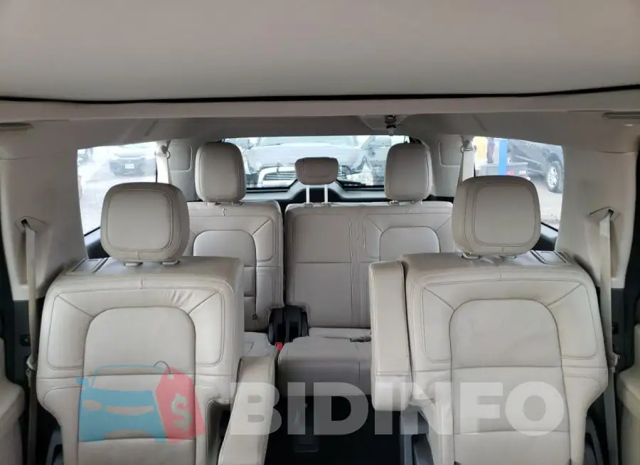 5LMJJ3LT8NEL12899 Photo# 10