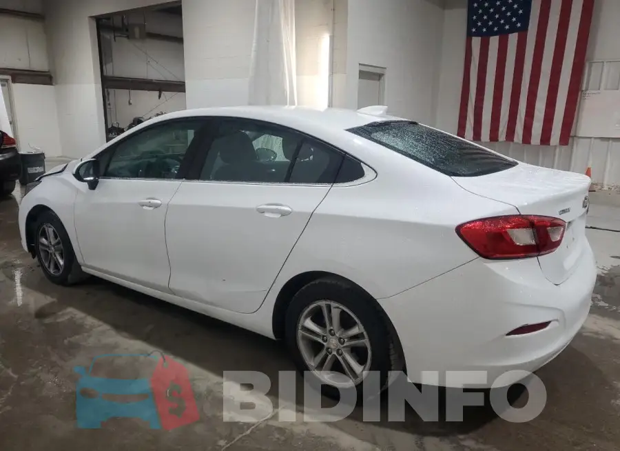 1G1BE5SMXJ7111681 Photo# 2