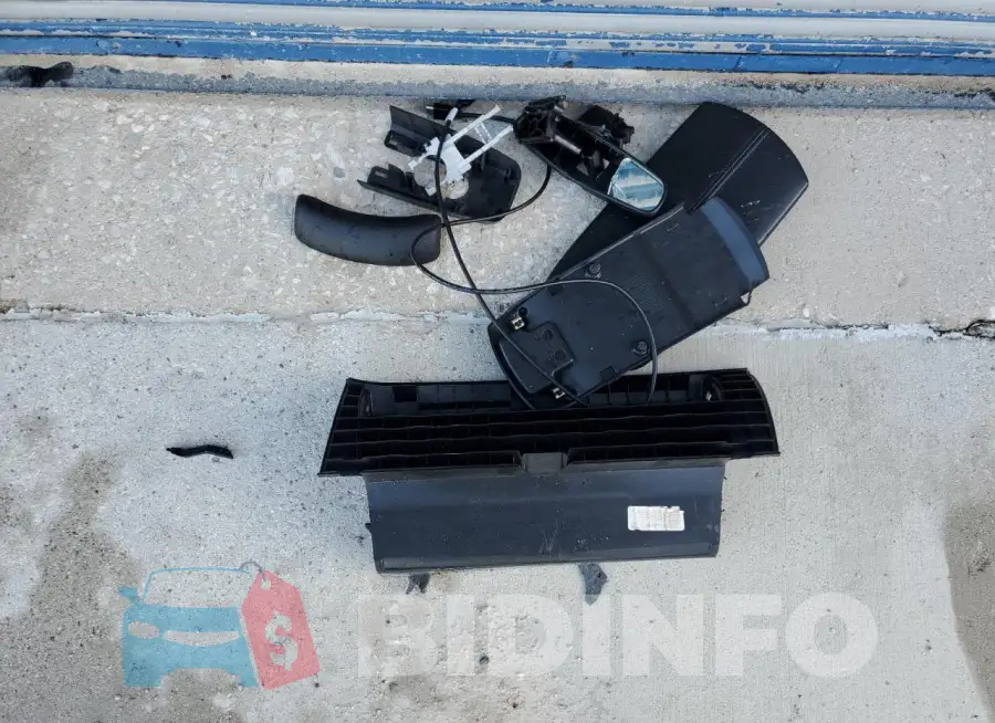 1G1ZD5ST3LF089718 Photo# 12