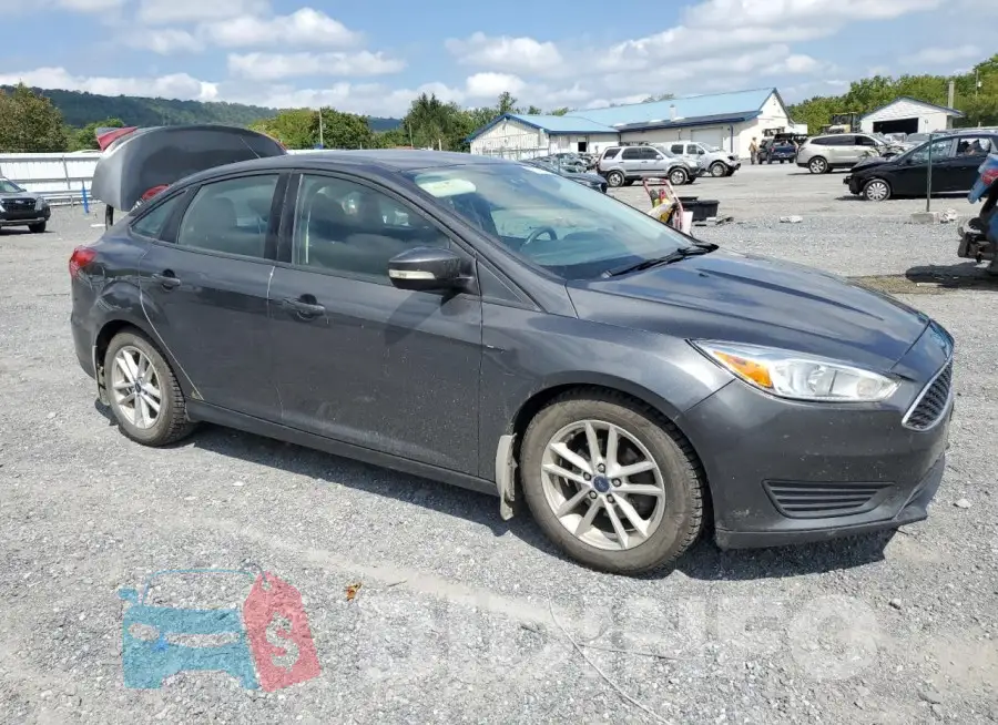 1FADP3F20HL335749 Photo# 4