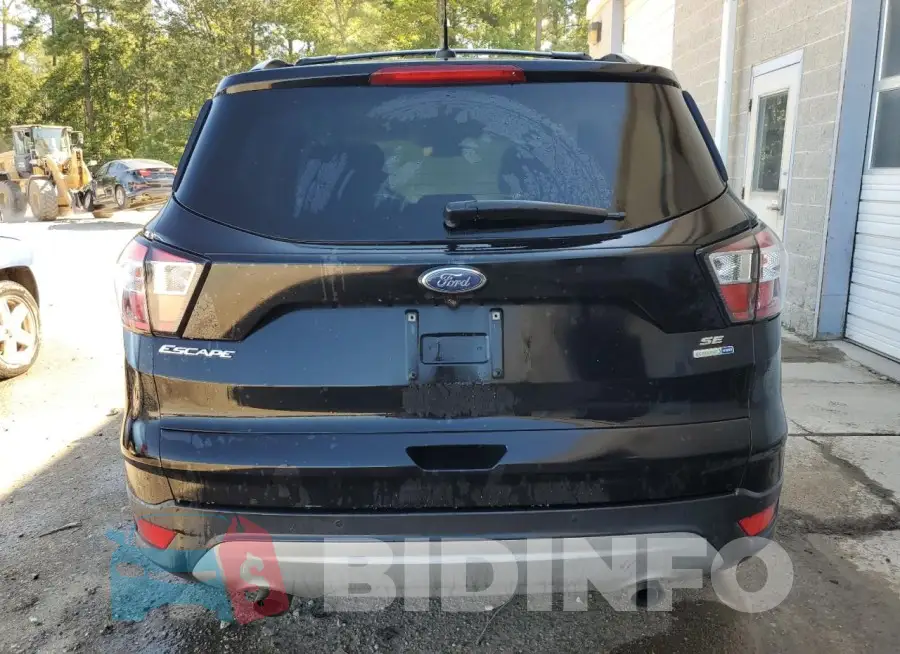 1FMCU9GDXHUD73187 Photo# 6