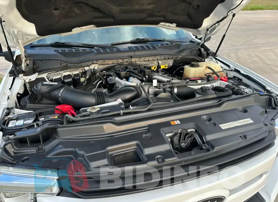 1FT7W2BT1JEC53638 Photo# 7
