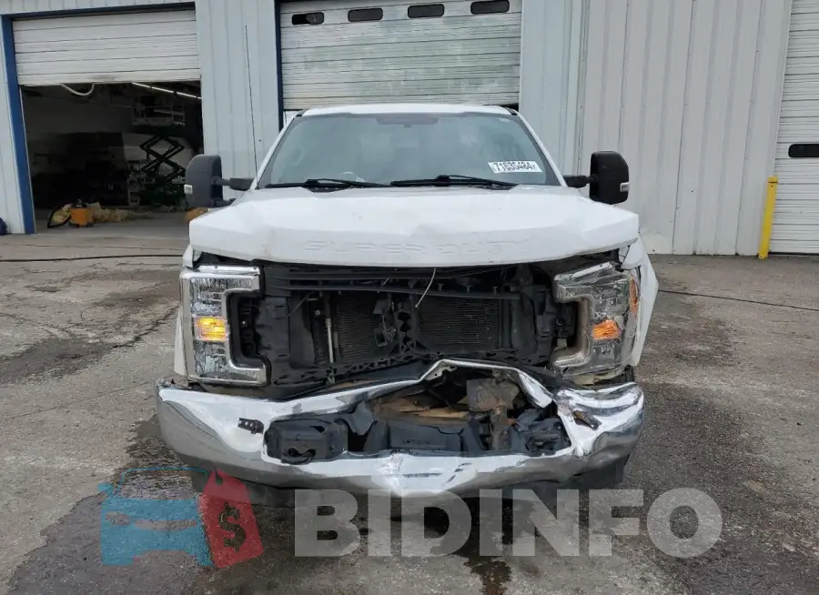 1FT7X2A67HEF29985 Photo# 5