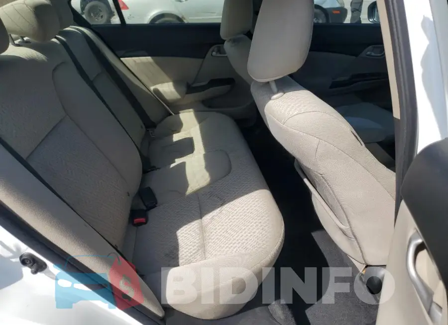 19XFB2F57FE227043 Photo# 10