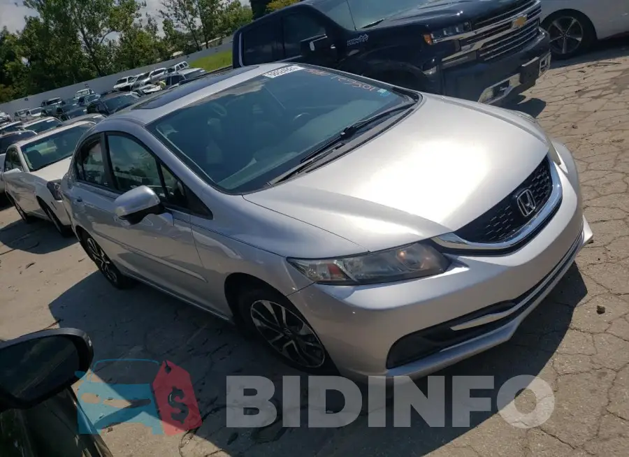 19XFB2F81FE022117 Photo# 4