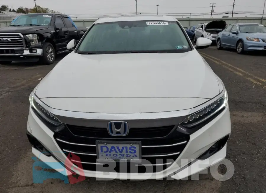 1HGCV3F40MA010572 Photo# 5
