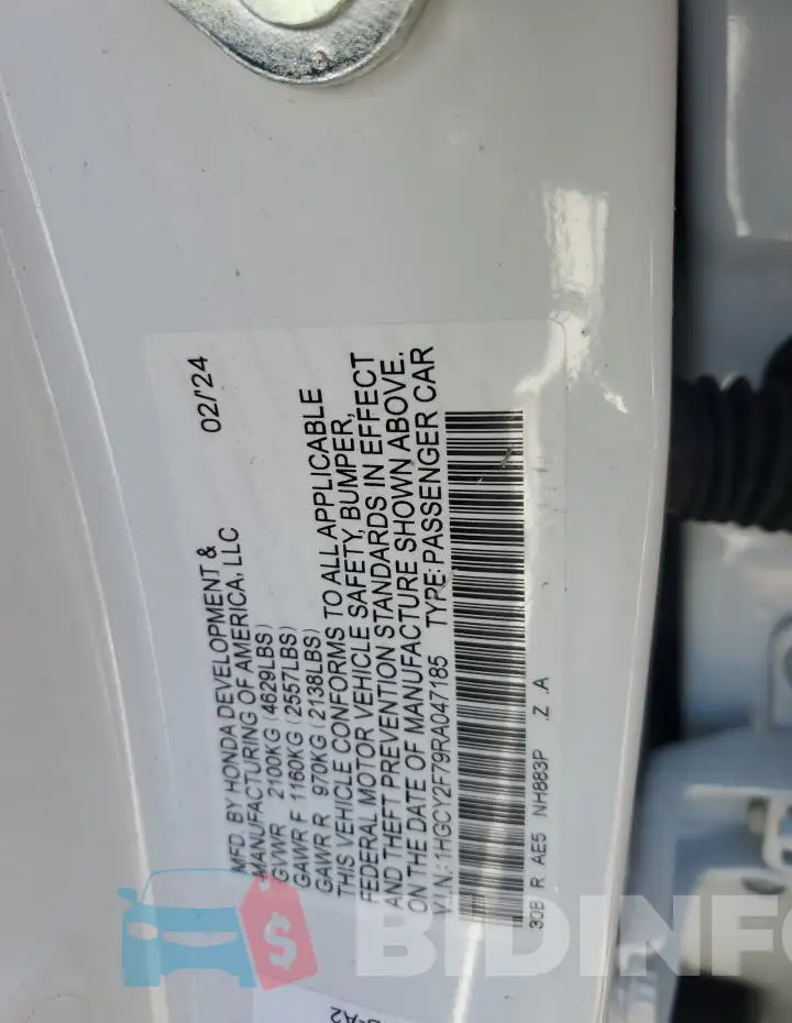 1HGCY2F79RA047185 Photo# 12
