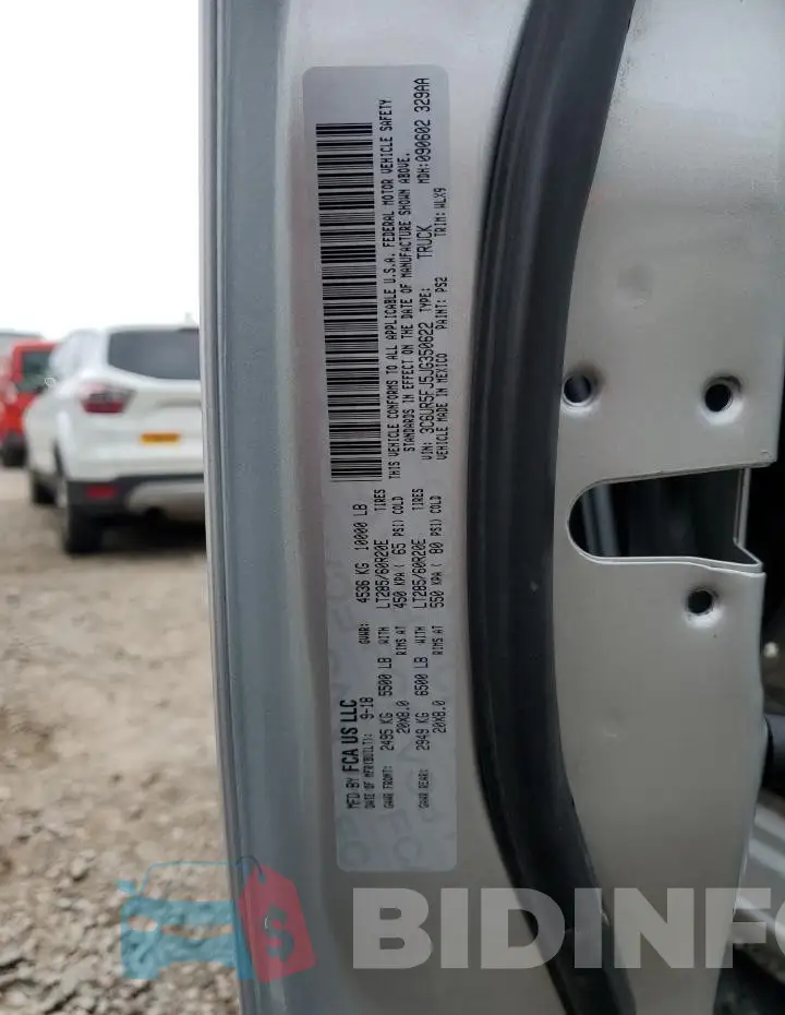 3C6UR5FJ5JG350622 Photo# 13