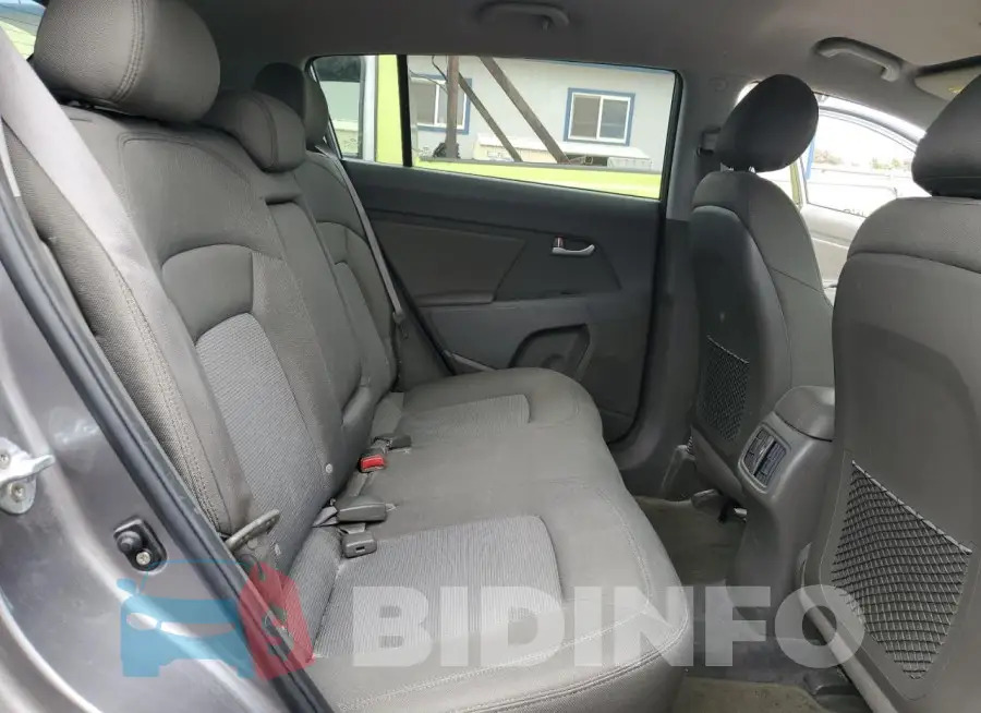 KNDPB3AC2G7871115 Photo# 11