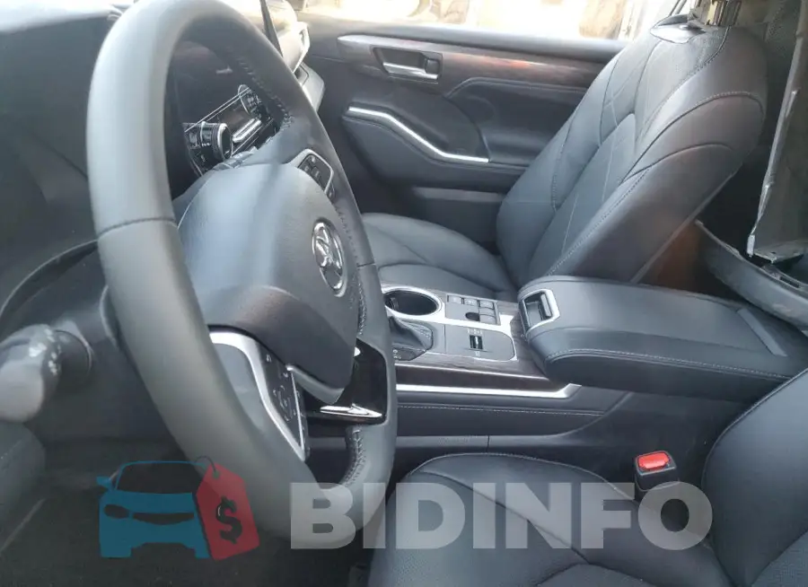 5TDEBRCH7RS604239 Photo# 9