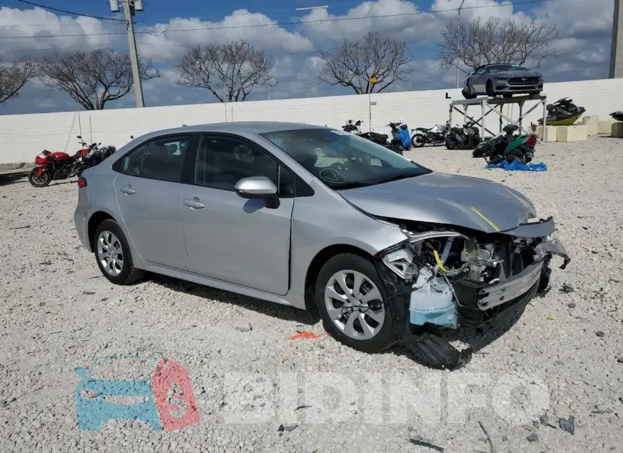5YFB4MDE6RP145332 Photo# 4