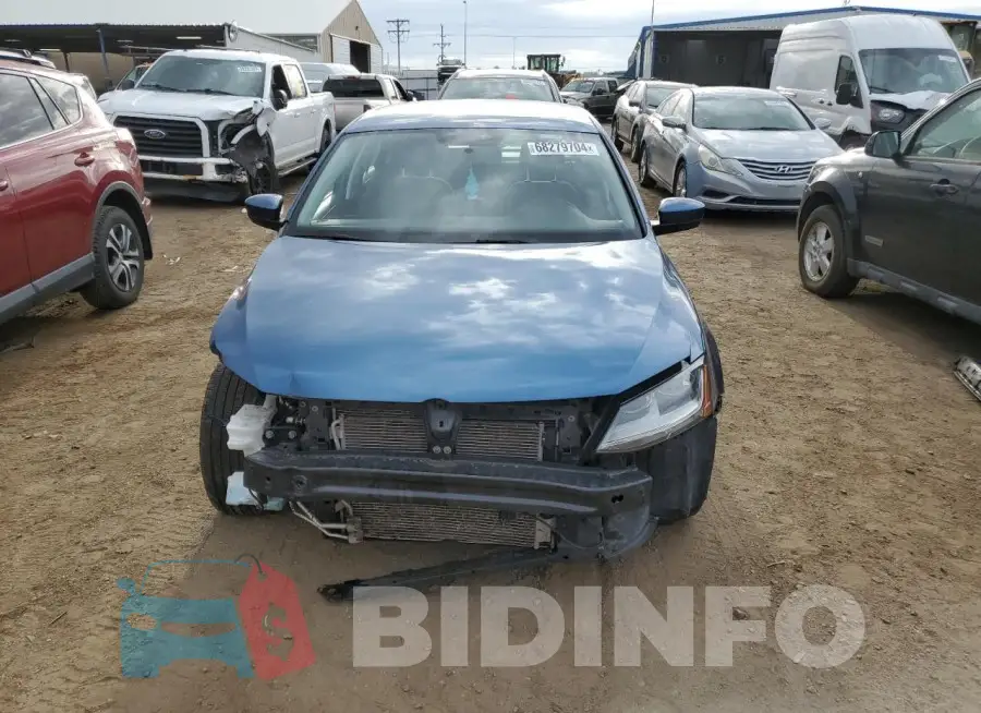 3VW2B7AJ4HM375589 Photo# 5