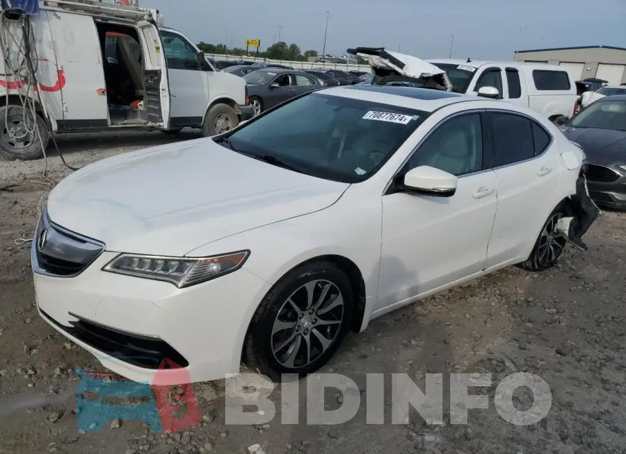 19UUB1F35FA016816 Photo# 1
