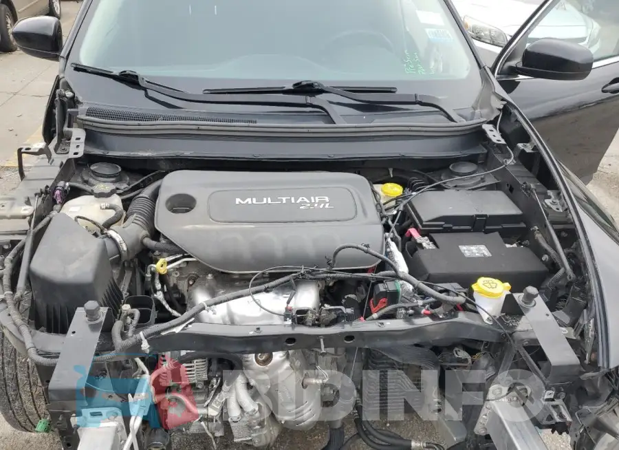 1C4PJLCB2FW721291 Photo# 11