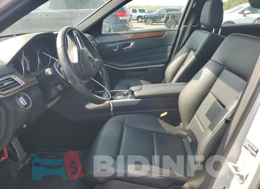 WDDHF8JB5GB188664 Photo# 7