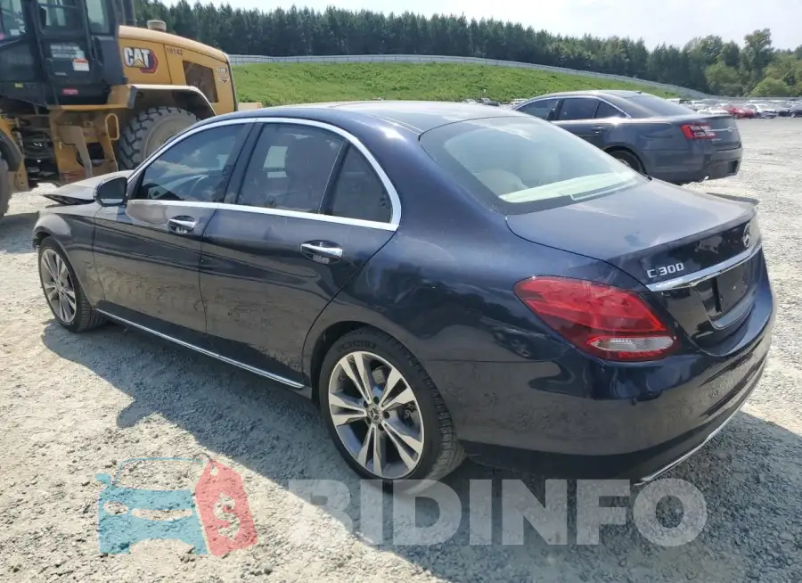 WDDWF4JB7JR324565 Photo# 2