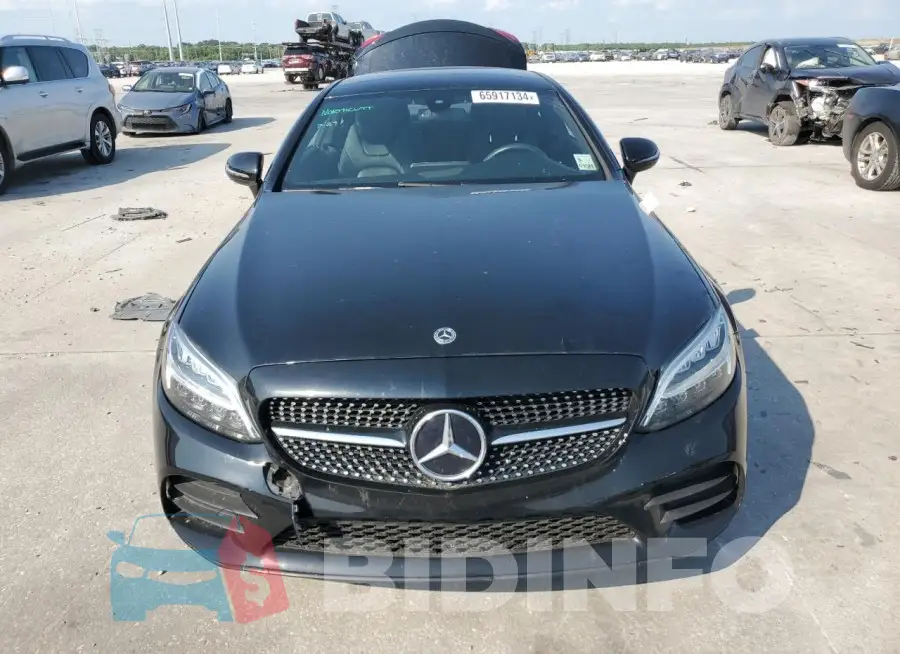 WDDWJ8DB1KF824435 Photo# 5