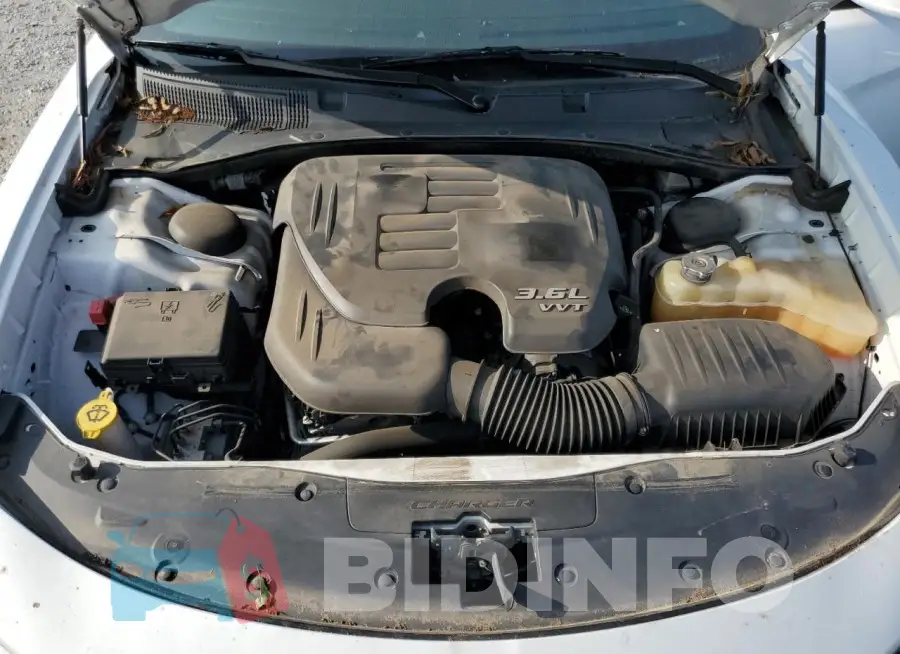 2C3CDXBG7GH109151 Photo# 11