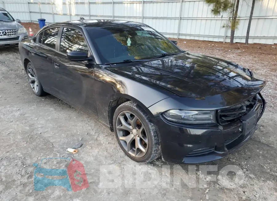 2C3CDXHG3FH881135 Photo# 4