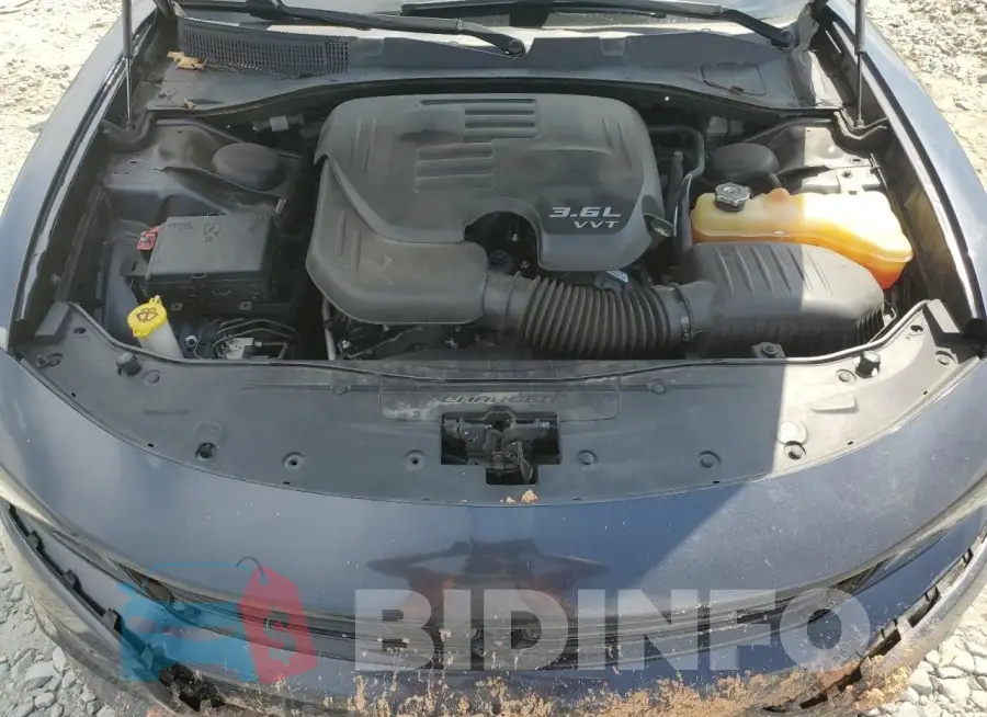 2C3CDXJG8GH216310 Photo# 11