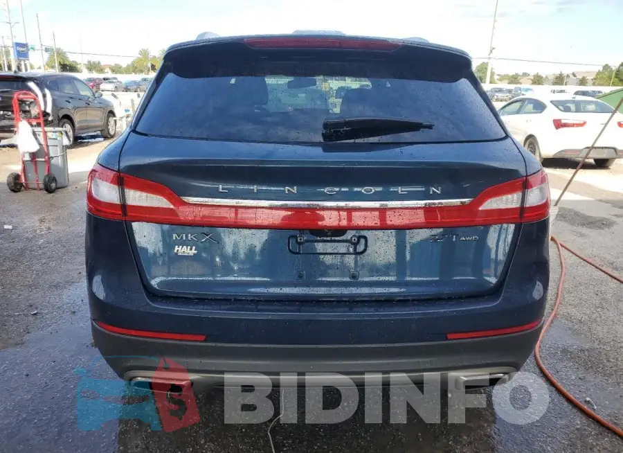 2LMPJ8LP9HBL31771 Photo# 6