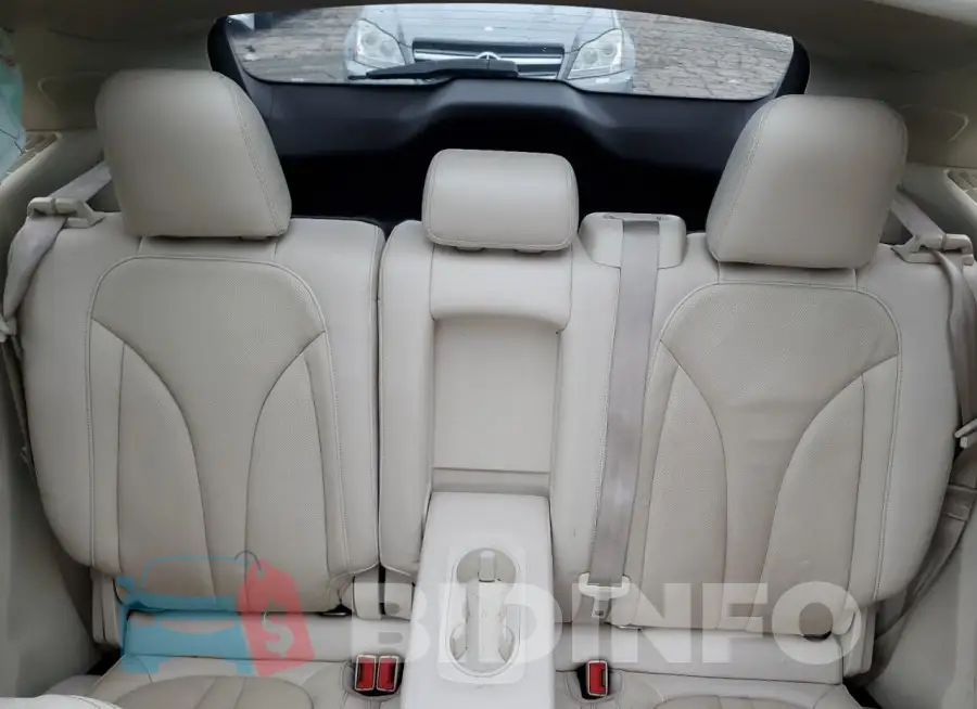5LMTJ2AH7FUJ12556 Photo# 10