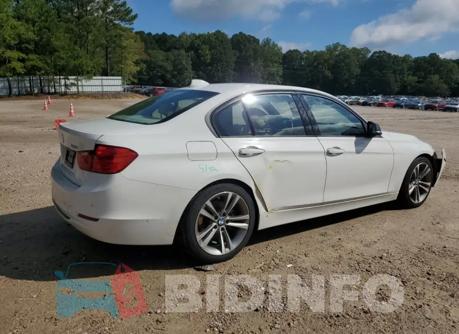 WBA3A5G51FNS88256 Photo# 3
