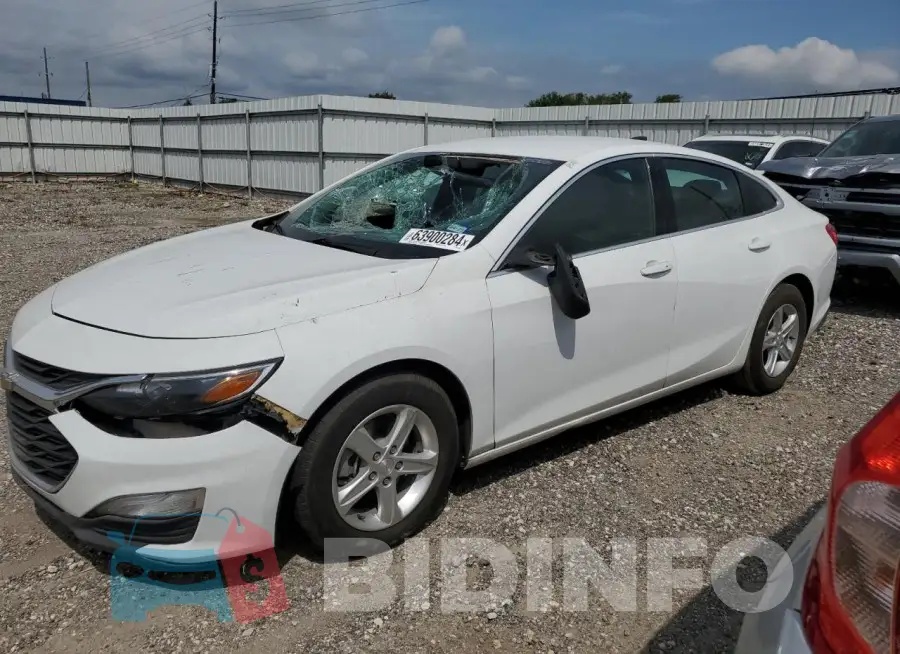 1G1ZB5ST5KF175603 Photo# 1