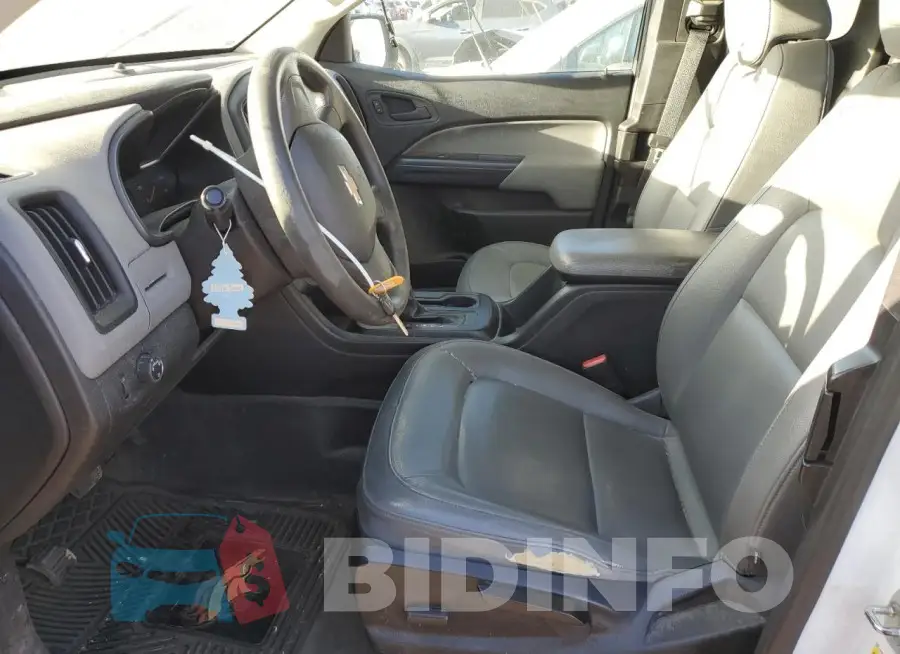 1GCHSBEA8H1218011 Photo# 7