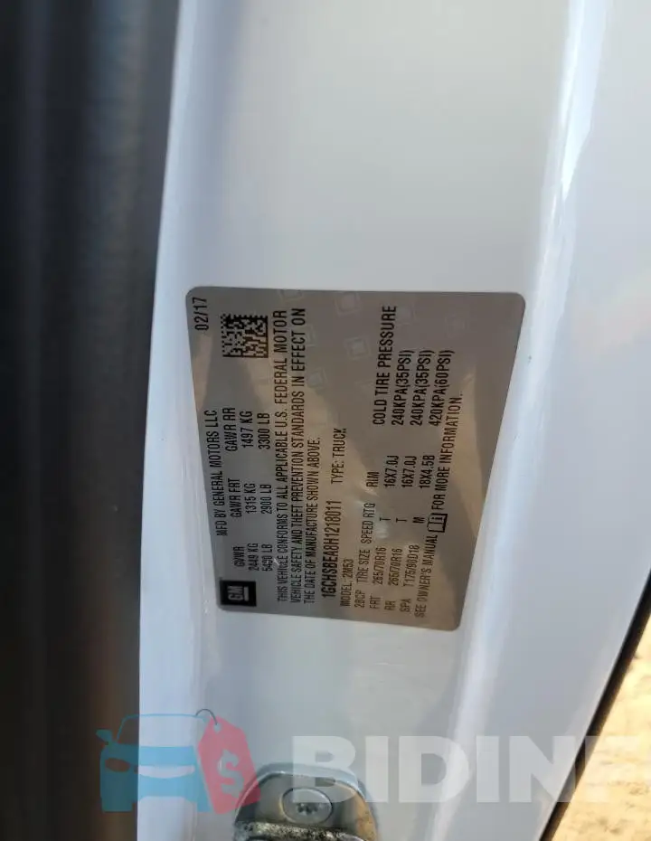 1GCHSBEA8H1218011 Photo# 12