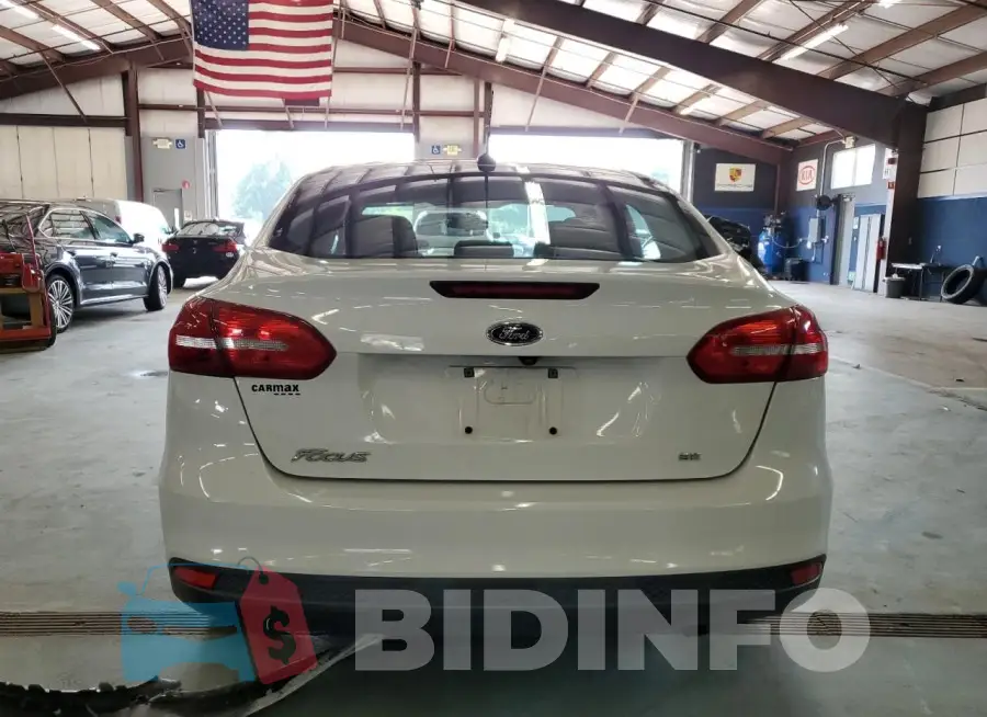 1FADP3F28FL213380 Photo# 6
