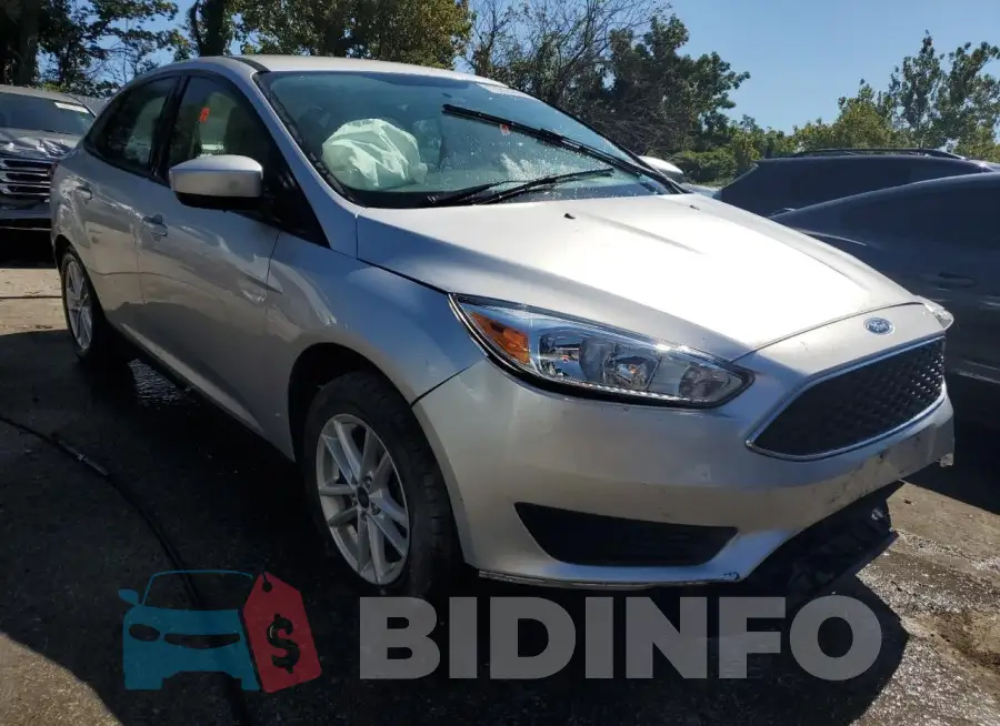 1FADP3F2XJL312128 Photo# 4