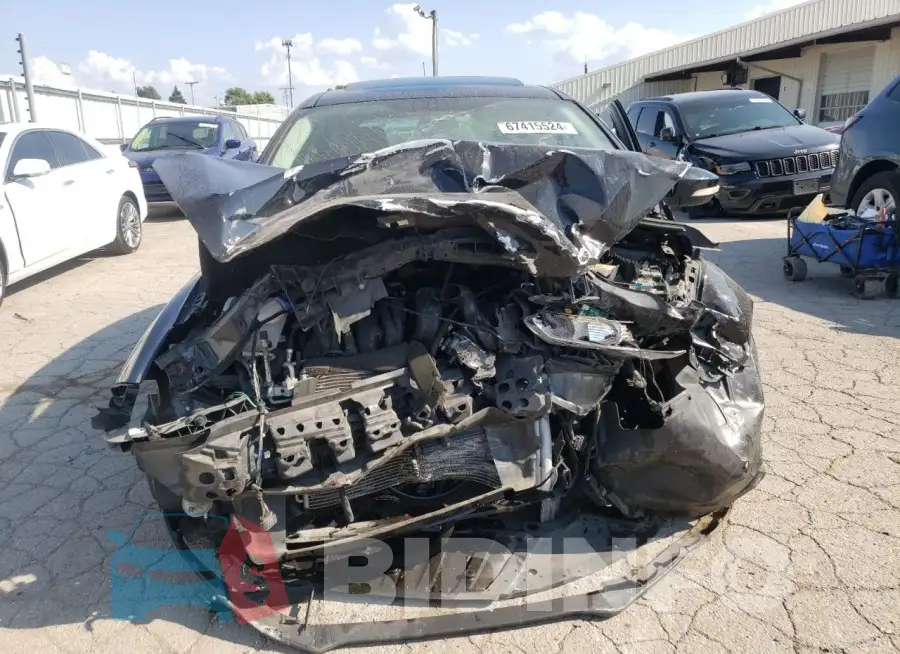 1FADP3N27JL272124 Photo# 5