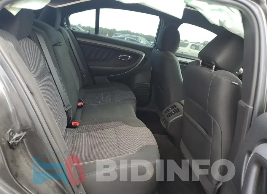 1FAHP2E82JG105663 Photo# 10