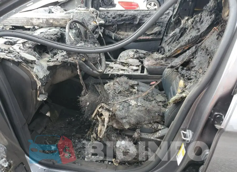 2FMPK4J97NBB15001 Photo# 7